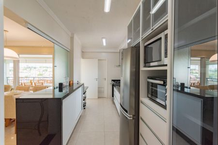 Apartamento à venda com 138m², 3 quartos e 2 vagas Apartamento à venda com 138m², 3 quartos e 2 vagasCozinha