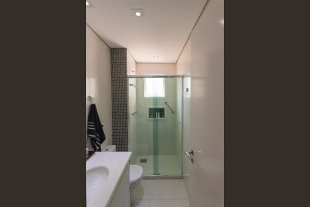 Apartamento à venda com 138m², 3 quartos e 2 vagas Apartamento à venda com 138m², 3 quartos e 2 vagasBanheiro da Suíte 2