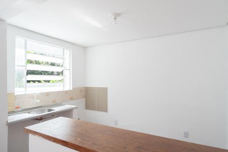 Studio para alugar com 41m², 1 quarto e sem vaga Studio para alugar com 41m², 1 quarto e sem vagaCozinha