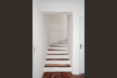 Studio para alugar com 41m², 1 quarto e sem vaga Studio para alugar com 41m², 1 quarto e sem vagaEscadas