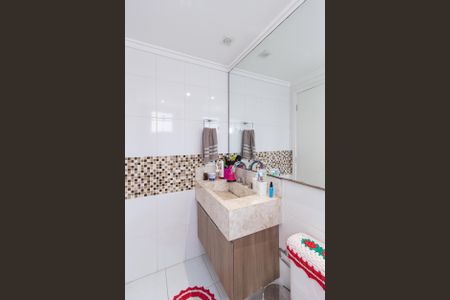 Apartamento à venda com 89m², 2 quartos e 2 vagas Apartamento à venda com 89m², 2 quartos e 2 vagasBanheiro da suíte