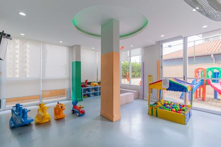 Apartamento à venda com 89m², 2 quartos e 2 vagas Apartamento à venda com 89m², 2 quartos e 2 vagasÁrea comum - Brinquedoteca