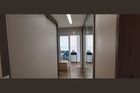 Apartamento à venda com 240m², 3 quartos e 3 vagas Apartamento à venda com 240m², 3 quartos e 3 vagasSuíte 3