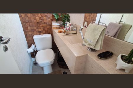 Apartamento à venda com 240m², 3 quartos e 3 vagas Apartamento à venda com 240m², 3 quartos e 3 vagasLavabo