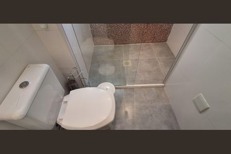 Apartamento à venda com 240m², 3 quartos e 3 vagas Apartamento à venda com 240m², 3 quartos e 3 vagasBanheiro Suíte 1