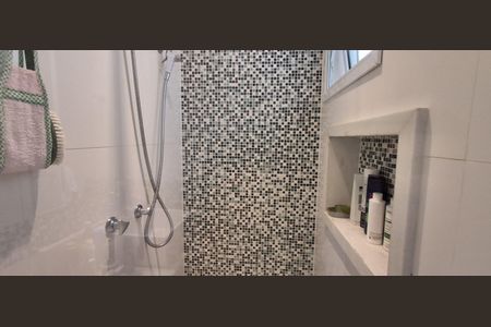 Apartamento à venda com 240m², 3 quartos e 3 vagas Apartamento à venda com 240m², 3 quartos e 3 vagasBanheiro Suíte 3