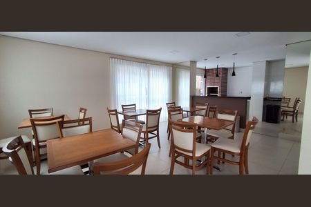 Apartamento à venda com 240m², 3 quartos e 3 vagas Apartamento à venda com 240m², 3 quartos e 3 vagasÁrea comum - Salão de festas