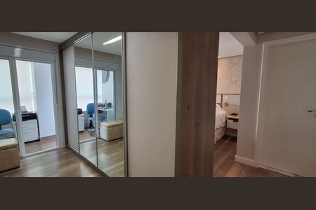 Apartamento à venda com 240m², 3 quartos e 3 vagas Apartamento à venda com 240m², 3 quartos e 3 vagasSuíte 3