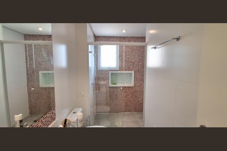 Apartamento à venda com 240m², 3 quartos e 3 vagas Apartamento à venda com 240m², 3 quartos e 3 vagasBanheiro Suíte 1