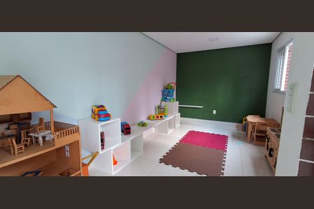 Apartamento à venda com 240m², 3 quartos e 3 vagas Apartamento à venda com 240m², 3 quartos e 3 vagasÁrea Comum - Brinquedoteca