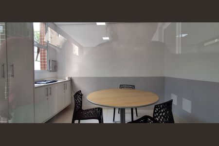 Apartamento à venda com 240m², 3 quartos e 3 vagas Apartamento à venda com 240m², 3 quartos e 3 vagasÁrea Comum