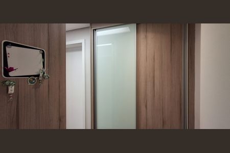 Apartamento à venda com 240m², 3 quartos e 3 vagas Apartamento à venda com 240m², 3 quartos e 3 vagasCloset