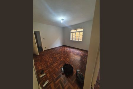 Apartamento à venda com 74m², 3 quartos e 1 vaga Apartamento à venda com 74m², 3 quartos e 1 vagaSala