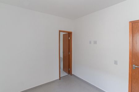 Suíte de apartamento à venda com 2 quartos, 44m² em Parque Vitoria, São Paulo