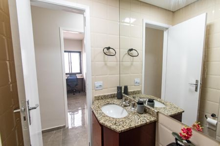 Apartamento para alugar com 70m², 3 quartos e 2 vagas Apartamento para alugar com 70m², 3 quartos e 2 vagasBanheiro