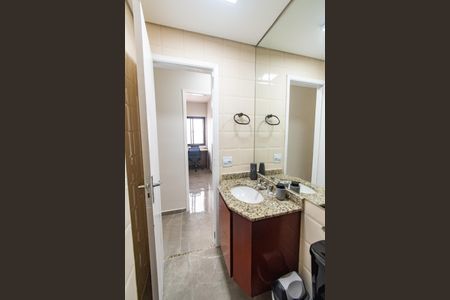 Apartamento para alugar com 70m², 3 quartos e 2 vagas Apartamento para alugar com 70m², 3 quartos e 2 vagasBanheiro