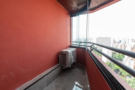 Apartamento para alugar com 70m², 3 quartos e 2 vagas Apartamento para alugar com 70m², 3 quartos e 2 vagasVaranda