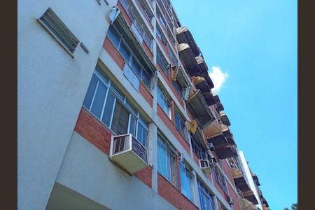 Apartamento à venda com 62m², 2 quartos e 1 vaga