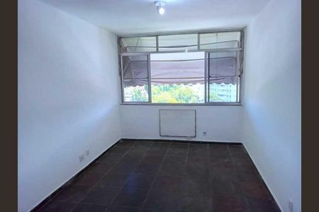 Apartamento à venda com 62m², 2 quartos e 1 vaga