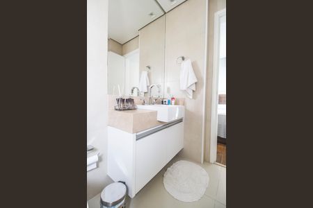 Apartamento à venda com 138m², 3 quartos e 3 vagas Apartamento à venda com 138m², 3 quartos e 3 vagasBanheiro da Suíte 3