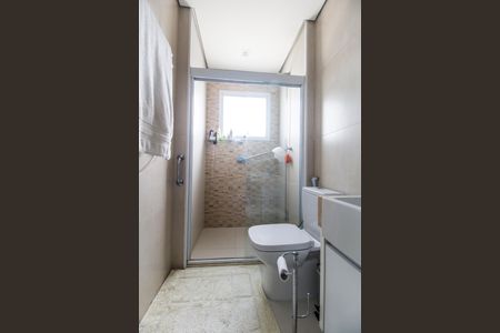 Apartamento à venda com 138m², 3 quartos e 3 vagas Apartamento à venda com 138m², 3 quartos e 3 vagasBanheiro da Suíte 1