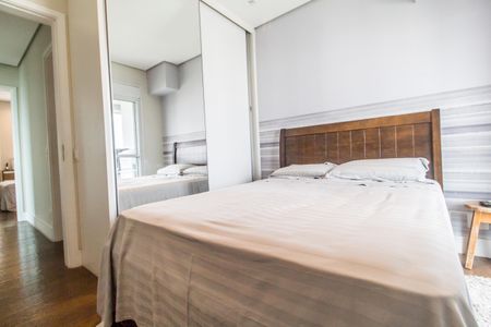 Apartamento à venda com 138m², 3 quartos e 3 vagas Apartamento à venda com 138m², 3 quartos e 3 vagasSuíte 3