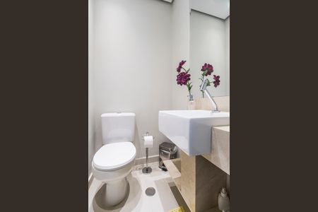 Apartamento à venda com 138m², 3 quartos e 3 vagas Apartamento à venda com 138m², 3 quartos e 3 vagasLavabo