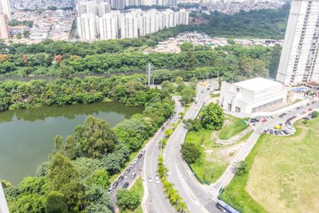 Apartamento à venda com 138m², 3 quartos e 3 vagas Apartamento à venda com 138m², 3 quartos e 3 vagasVista da Suíte 3