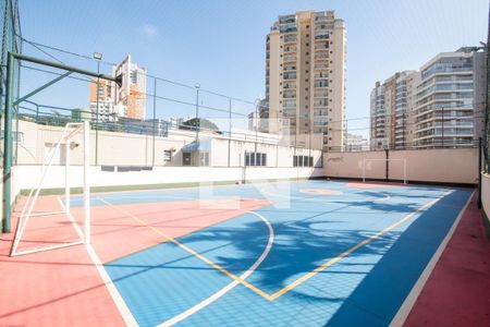 Apartamento à venda com 161m², 4 quartos e 4 vagas Apartamento à venda com 161m², 4 quartos e 4 vagasÁrea comum - Quadra