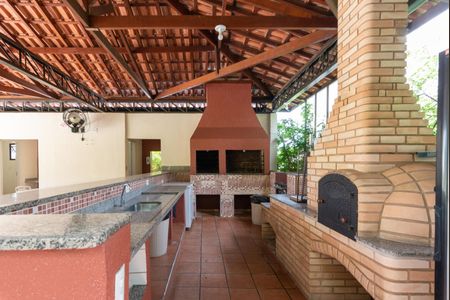 Apartamento à venda com 97m², 3 quartos e 2 vagas Apartamento à venda com 97m², 3 quartos e 2 vagasÁrea comum - Churrasqueira