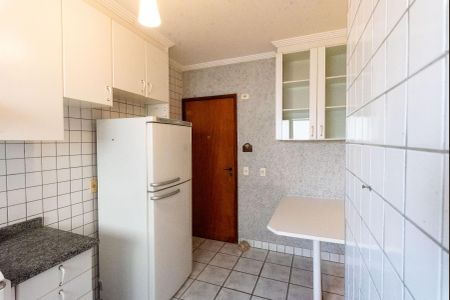 Apartamento à venda com 97m², 3 quartos e 2 vagas Apartamento à venda com 97m², 3 quartos e 2 vagasCozinha
