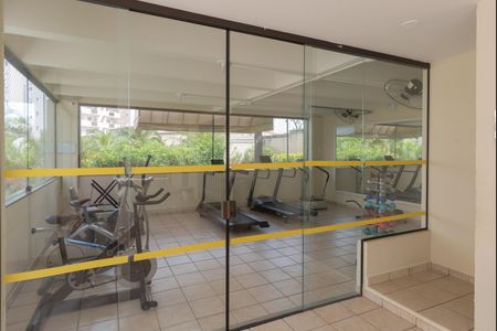 Apartamento à venda com 97m², 3 quartos e 2 vagas Apartamento à venda com 97m², 3 quartos e 2 vagasAcademia