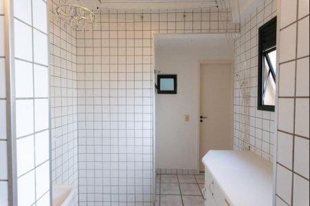 Apartamento à venda com 97m², 3 quartos e 2 vagas Apartamento à venda com 97m², 3 quartos e 2 vagasÁrea de Serviço