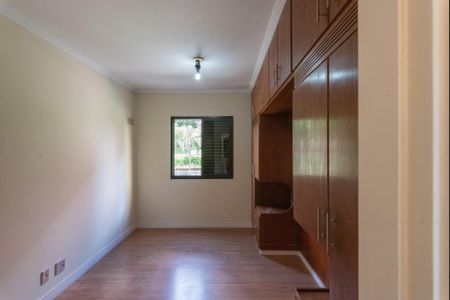 Apartamento à venda com 97m², 3 quartos e 2 vagas Apartamento à venda com 97m², 3 quartos e 2 vagasSuíte