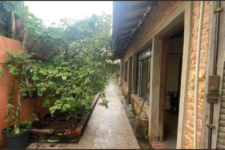 Casa à venda com 110m², 2 quartos e sem vaga