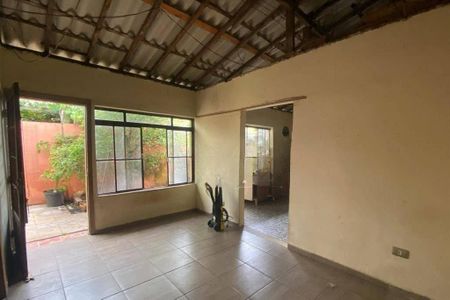 Casa à venda com 110m², 2 quartos e sem vaga