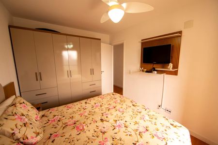 Apartamento para alugar com 76m², 3 quartos e 2 vagas Apartamento para alugar com 76m², 3 quartos e 2 vagasSuíte