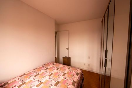 Apartamento para alugar com 76m², 3 quartos e 2 vagas Apartamento para alugar com 76m², 3 quartos e 2 vagasQuarto 1