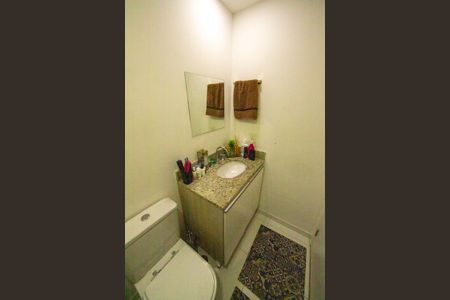 Apartamento para alugar com 76m², 3 quartos e 2 vagas Apartamento para alugar com 76m², 3 quartos e 2 vagasBanheiro da Suíte