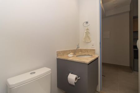 Studio para alugar com 35m², 1 quarto e sem vaga Studio para alugar com 35m², 1 quarto e sem vagaBanheiro