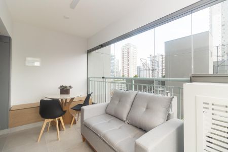 Studio para alugar com 35m², 1 quarto e sem vaga Studio para alugar com 35m², 1 quarto e sem vagaStudio