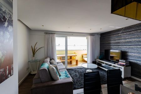 Apartamento à venda com 132m², 3 quartos e 3 vagas Apartamento à venda com 132m², 3 quartos e 3 vagasSala