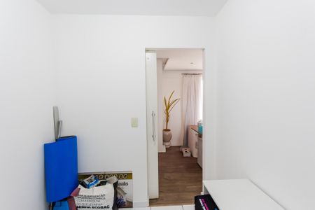 Apartamento à venda com 132m², 3 quartos e 3 vagas Apartamento à venda com 132m², 3 quartos e 3 vagasQuarto de Serviço