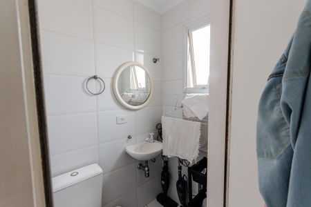 Apartamento à venda com 132m², 3 quartos e 3 vagas Apartamento à venda com 132m², 3 quartos e 3 vagasBanheiro de Serviço