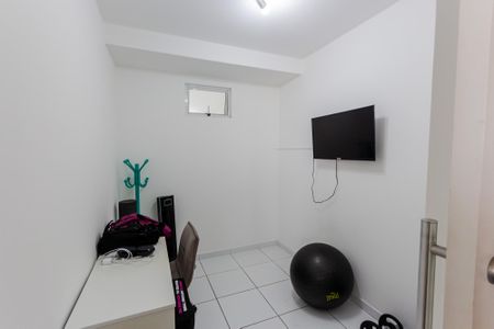 Apartamento à venda com 132m², 3 quartos e 3 vagas Apartamento à venda com 132m², 3 quartos e 3 vagasQuarto de Serviço