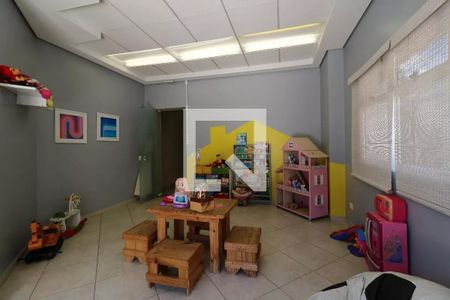 Apartamento à venda com 132m², 3 quartos e 3 vagas Apartamento à venda com 132m², 3 quartos e 3 vagasÁrea comum