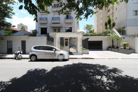 Apartamento à venda com 132m², 3 quartos e 3 vagas Apartamento à venda com 132m², 3 quartos e 3 vagasFachada