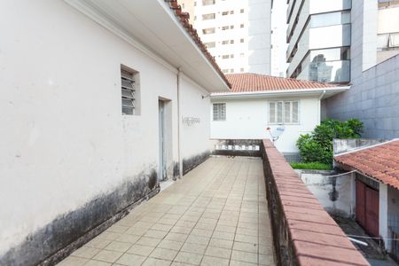 Casa à venda com 675m², 8 quartos e 6 vagas Casa à venda com 675m², 8 quartos e 6 vagasVaranda Banheiro Social 2