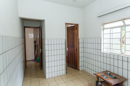 Casa à venda com 675m², 8 quartos e 6 vagas Casa à venda com 675m², 8 quartos e 6 vagasQuarto de Serviço