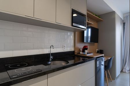 Studio para alugar com 28m², 1 quarto e sem vaga Studio para alugar com 28m², 1 quarto e sem vagaCozinha
